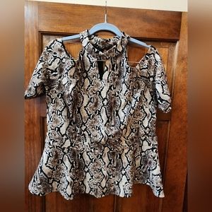 Thalia Sodi Python  Cold Shoulder peplum top Size XL